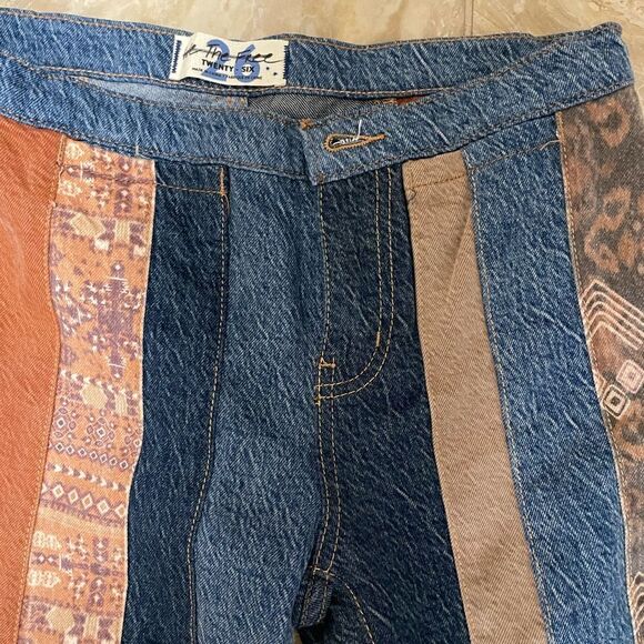 Patchwork Flare Jeans - Picture 5 of 7